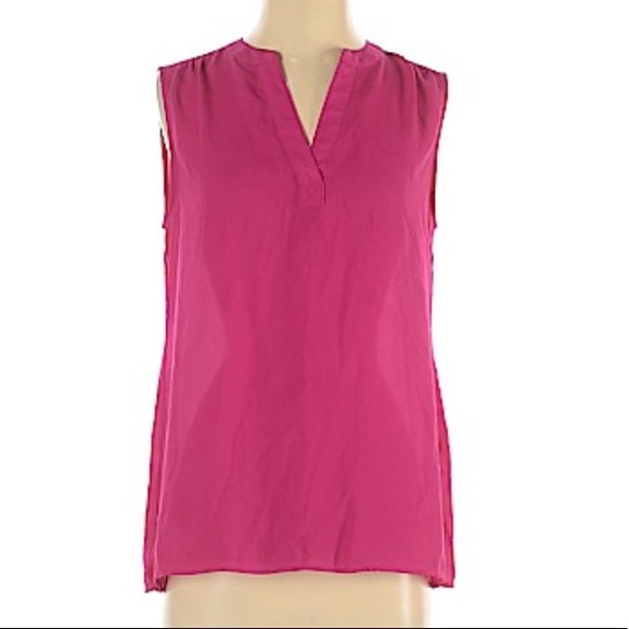 chaus sleeveless tops